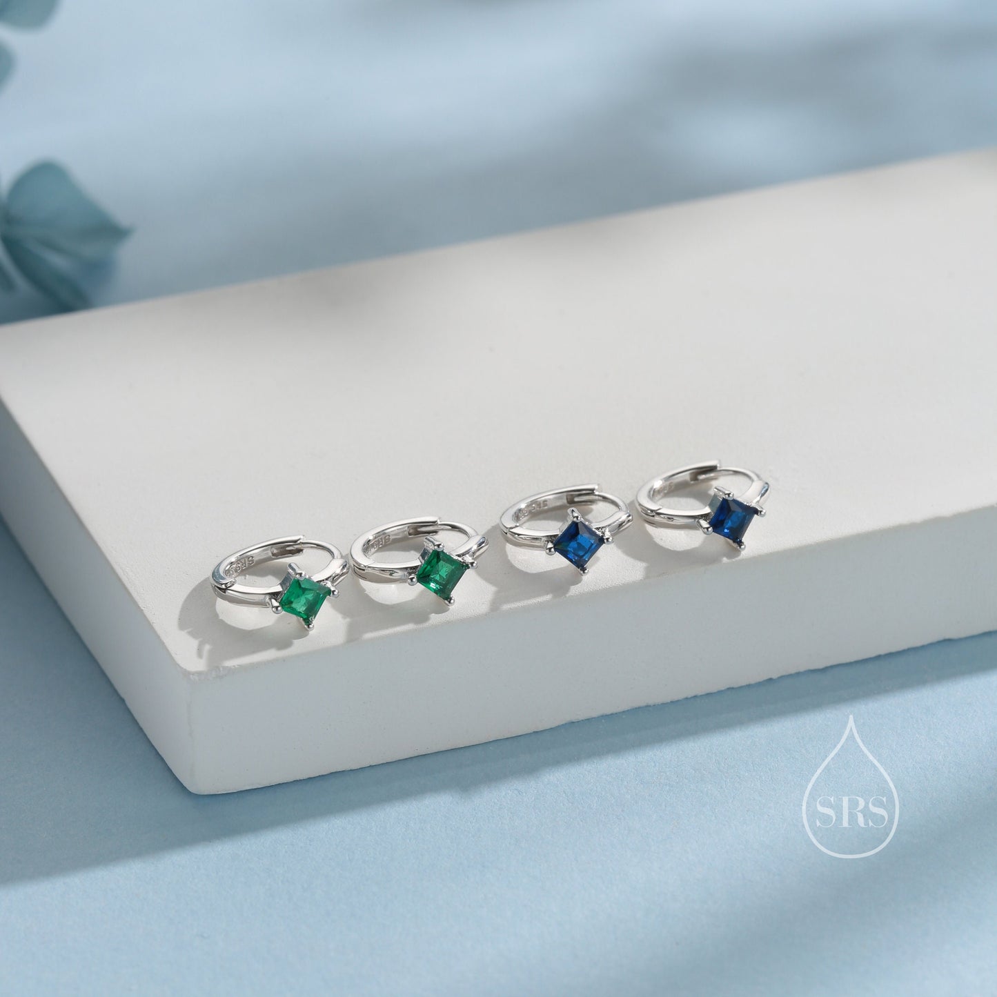 Single Emerald Green CZ Crystal Huggie Hoop in Sterling Silver, Silver or Gold, Minimalist Simple Hoop Earrings