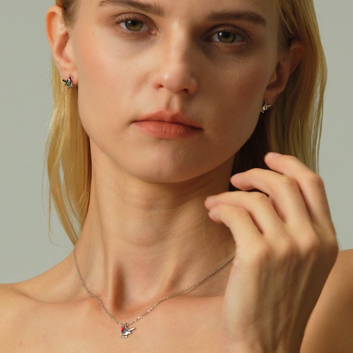Robin Bird Enamel Jewellery Set in Sterling Silver — Rhodium-Coated Earrings and Necklace
