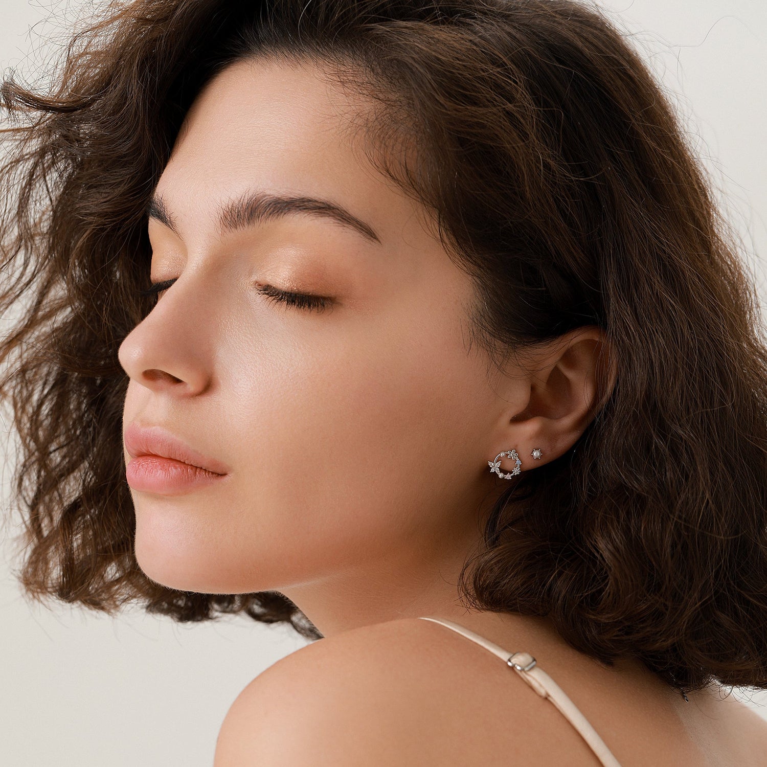 Tiny Flower Wreath Stud Earrings and Necklace Set in Sterling Silver, Silver or Gold or Rose Gold, Gift Set