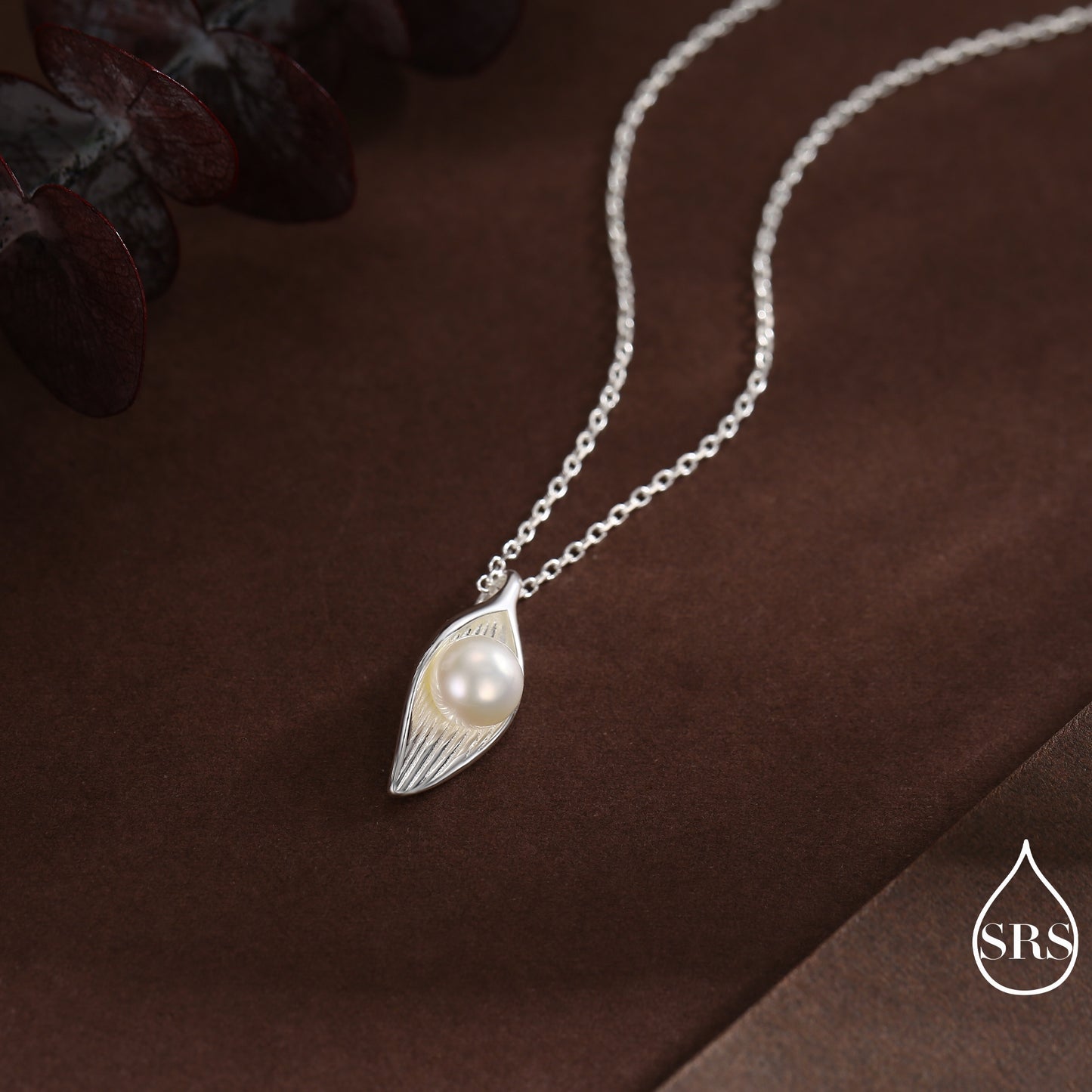 Calla Lily Flower Blossom Earrings with Fresh Water Pearls and Necklace, Nature Inspired, Nature Inspired Pretty and Elegant Jewellery