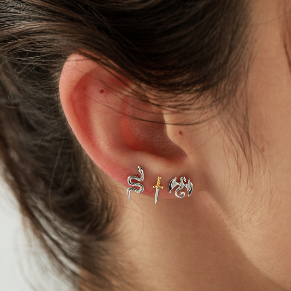 FLAT-BACK EARRINGS