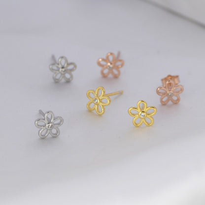 Tiny Forget-me-not Flower Stud Earrings in Sterling Silver, Silver or Rose Gold, Nature Inspired Flower Earrings, Botanical Earrings