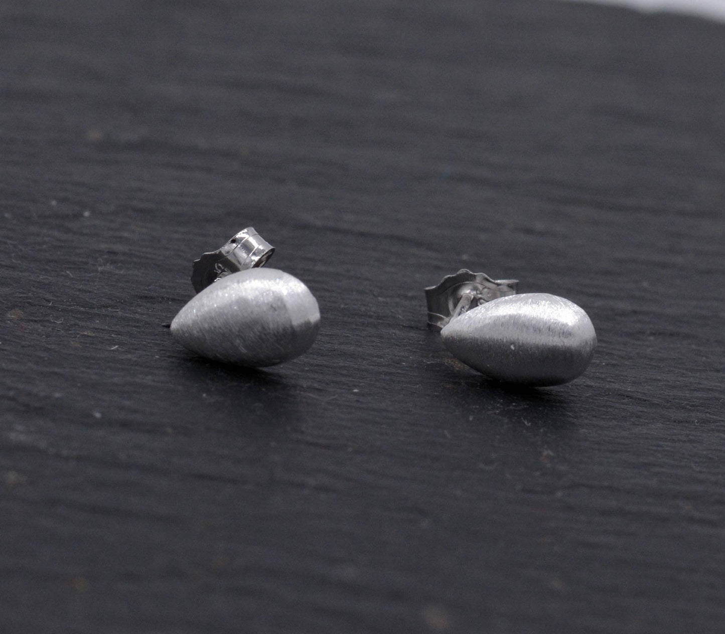 Sterling Silver Little Droplet Drop 3D Stud Earrings ,Textured Finish, Minimalist Geometric Jewellery  H41