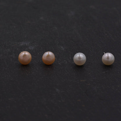 Beautiful Pair of Real Fresh Water Pearl Stud Earrings in Sterling Silver, Pink Cream or Black, Simple Classic Minimalist Jewellery A4