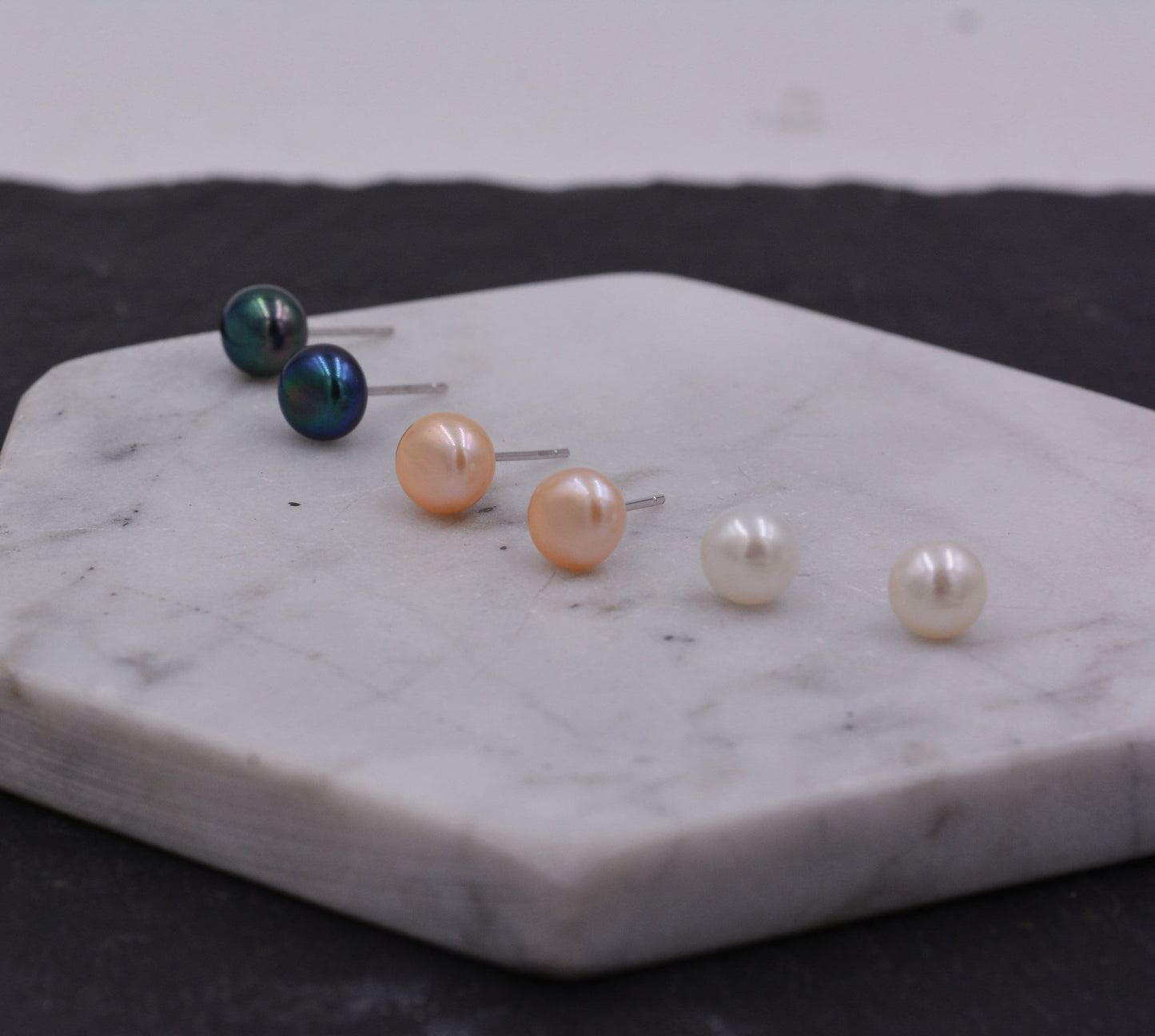 Beautiful Pair of Real Fresh Water Pearl Stud Earrings in Sterling Silver, Pink Cream or Black, Simple Classic Minimalist Jewellery A4