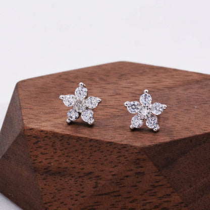 Very Sparkly Forget-me-not Flower Dainty Stud Earrings in Sterling Silver with CZ Crystals, Nature Inspired Design, Delicate and Pretty