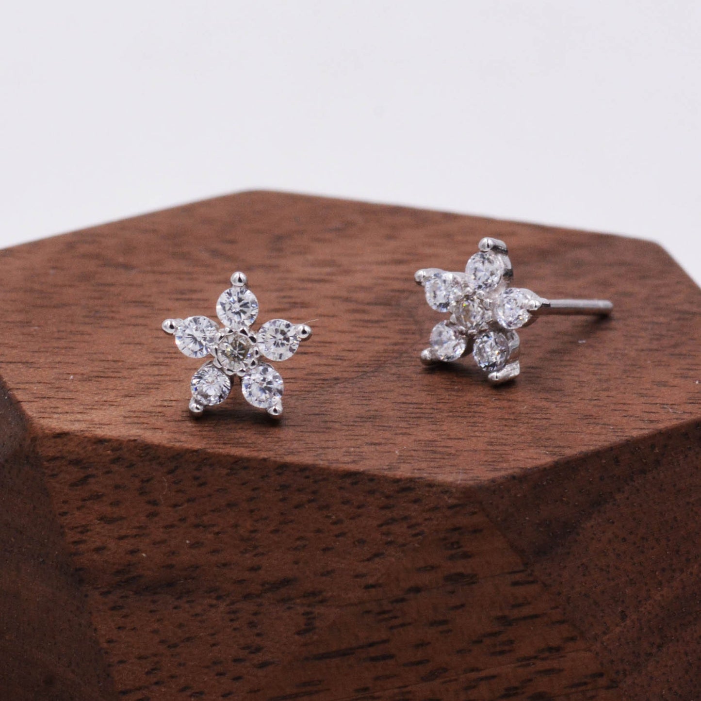 Very Sparkly Forget-me-not Flower Dainty Stud Earrings in Sterling Silver with CZ Crystals, Nature Inspired Design, Delicate and Pretty