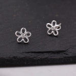 Small Forget-me-not Flower Blossom Stud Earrings in Sterling Silver, Nature Inspired Dainty Jewellery E59