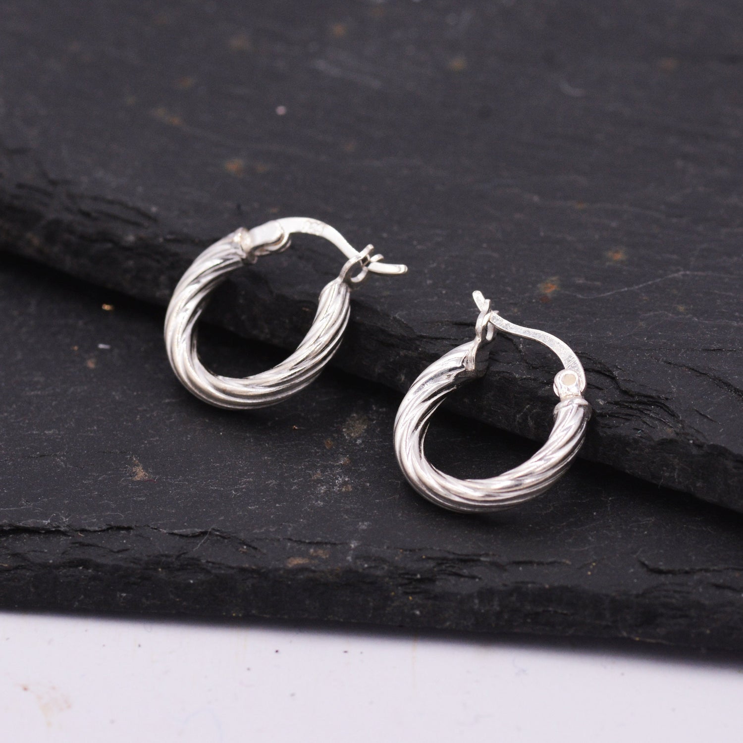 Twisted Rope Chubby Huggie Hoop Earrings, Timeless Elegant Design, Simple Minimalist Hoop Earrings