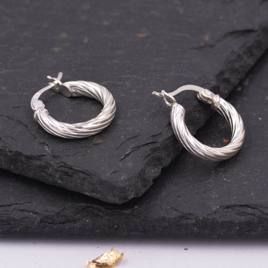 Twisted Rope Chubby Huggie Hoop Earrings, Timeless Elegant Design, Simple Minimalist Hoop Earrings