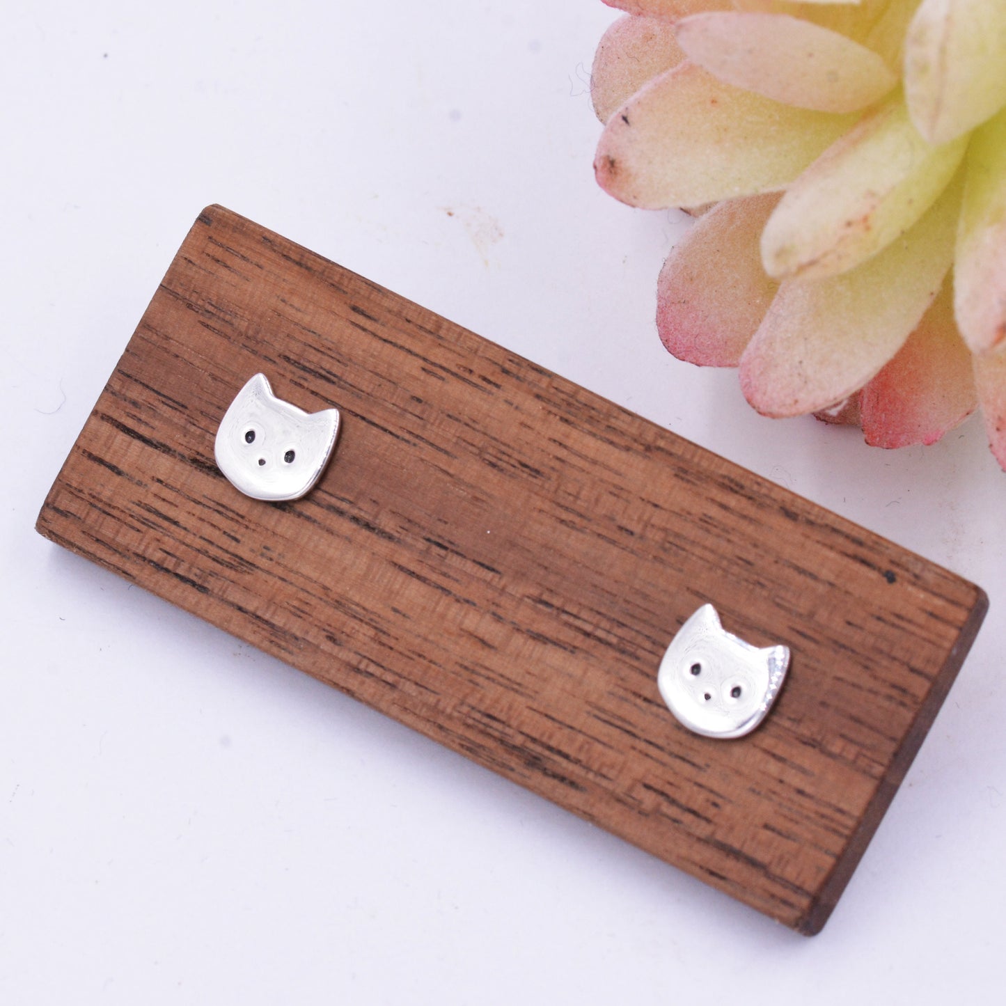 Sterling Silver Super Cute Kitty Cat Stud Earrings, Cat Lady Earrings, Fun and Quirky Animal Lover,  Cat Earrings