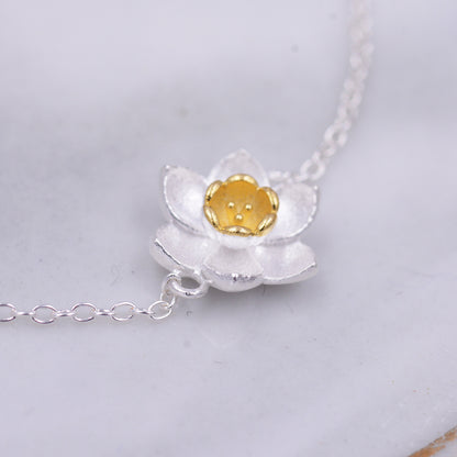 Delicate Daffodil Bracelet in Sterling Silver, Nature Inspired Flower Jewellery,  Minimalist, Simple and Tiny