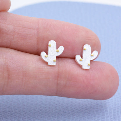 Cute Cactus Stud Earrings in Sterling Silver, Frosted Finish, Cute Dainty Minimal Jewellery