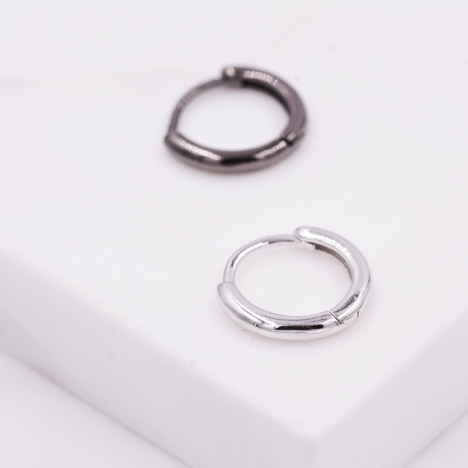 Plain Huggie Hoop in Sterling Silver, Polished Minimalist Hoop Earrings, Black Hoop Earrings, Two Sizes Available, Simple Circle Hoops