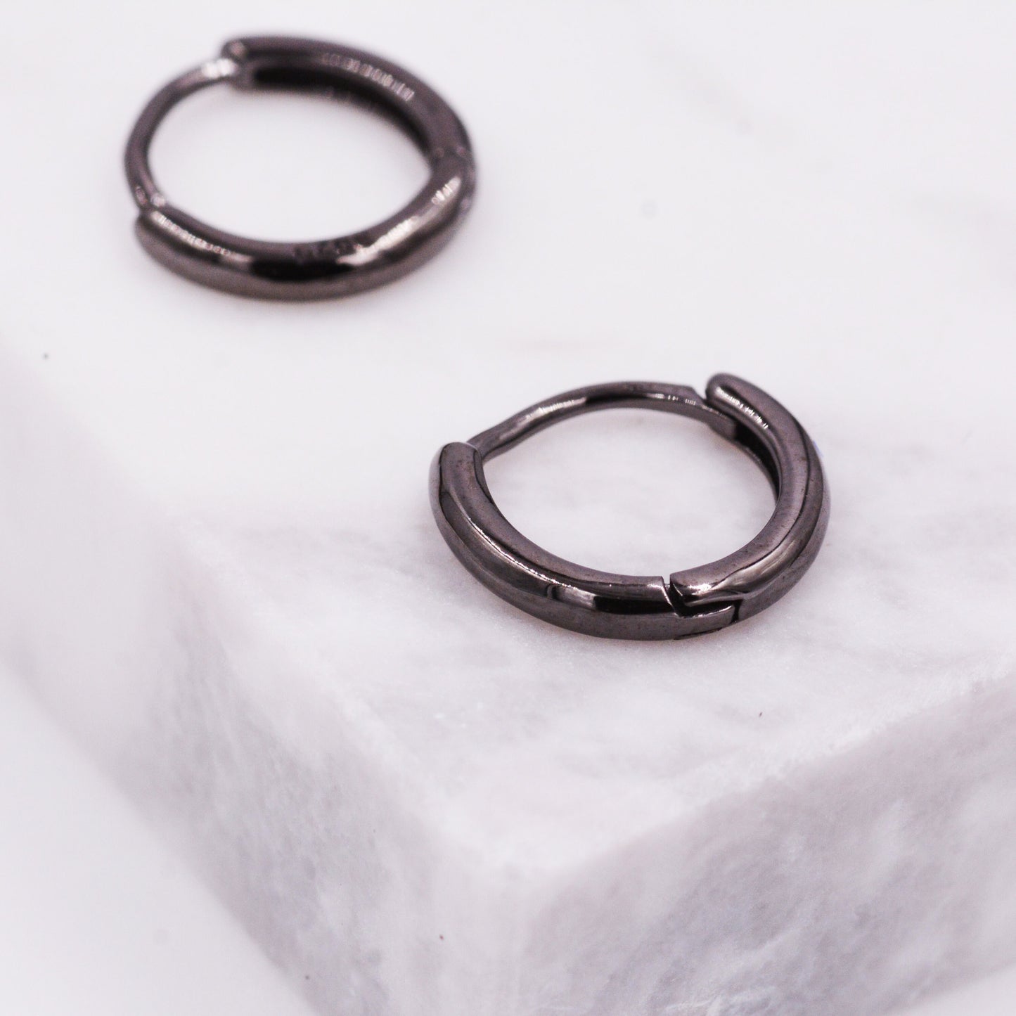 Plain Huggie Hoop in Sterling Silver, Polished Minimalist Hoop Earrings, Black Hoop Earrings, Two Sizes Available, Simple Circle Hoops