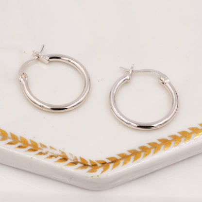 Pair of Minimalist Huggie Hoop Earrings in Sterling Silver, Plain Hoop Earrings , Two Sizes Available, Simple Hoop Earrings