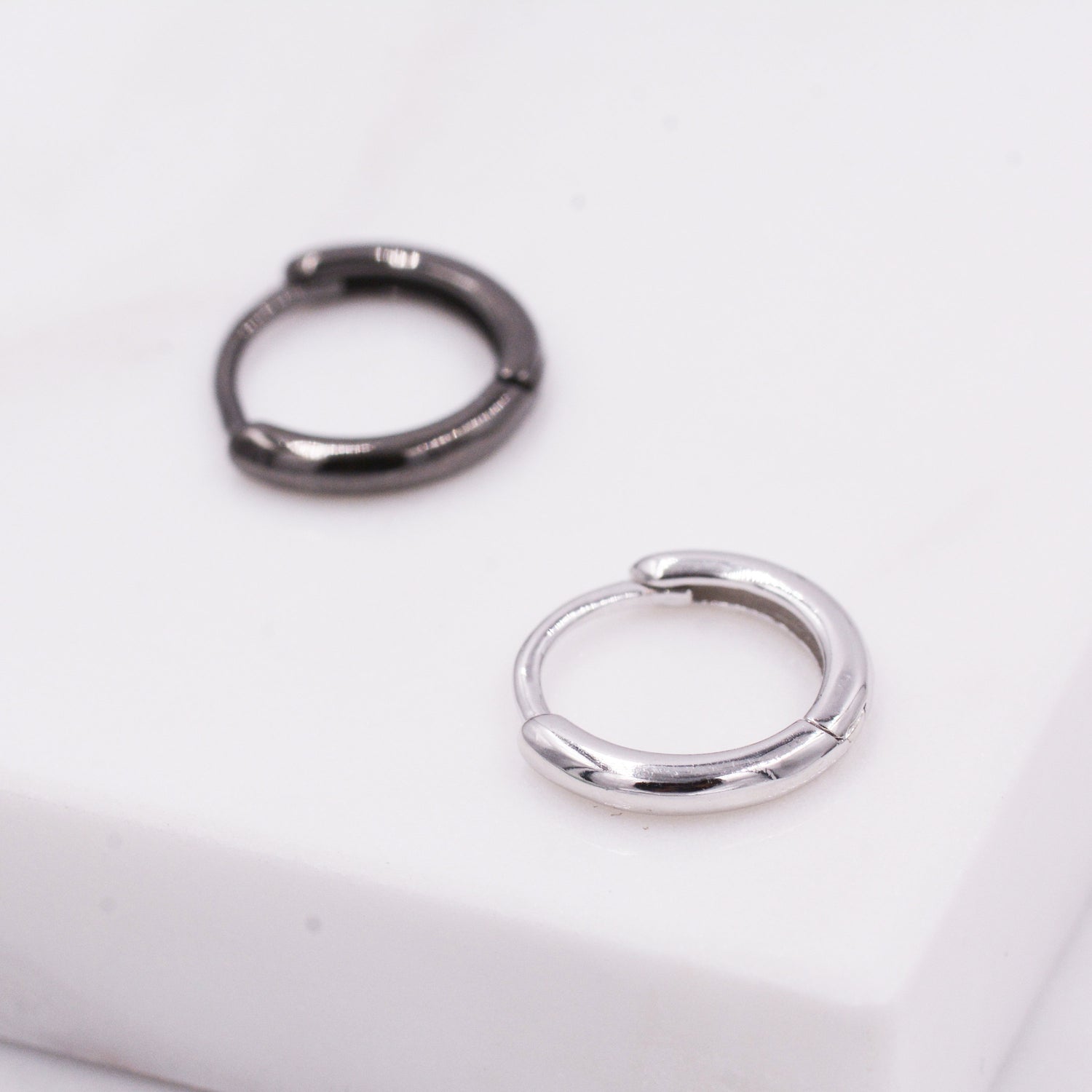 Plain Huggie Hoop in Sterling Silver, Polished Minimalist Hoop Earrings, Black Hoop Earrings, Two Sizes Available, Simple Circle Hoops