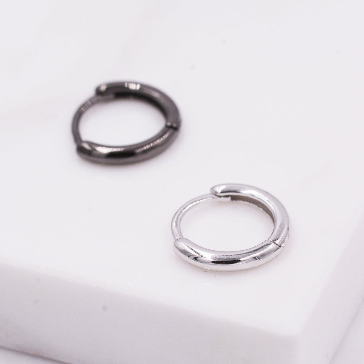 Plain Huggie Hoop in Sterling Silver, Polished Minimalist Hoop Earrings, Black Hoop Earrings, Two Sizes Available, Simple Circle Hoops