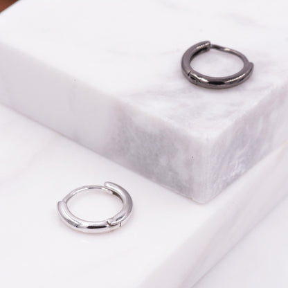 Plain Huggie Hoop in Sterling Silver, Polished Minimalist Hoop Earrings, Black Hoop Earrings, Two Sizes Available, Simple Circle Hoops