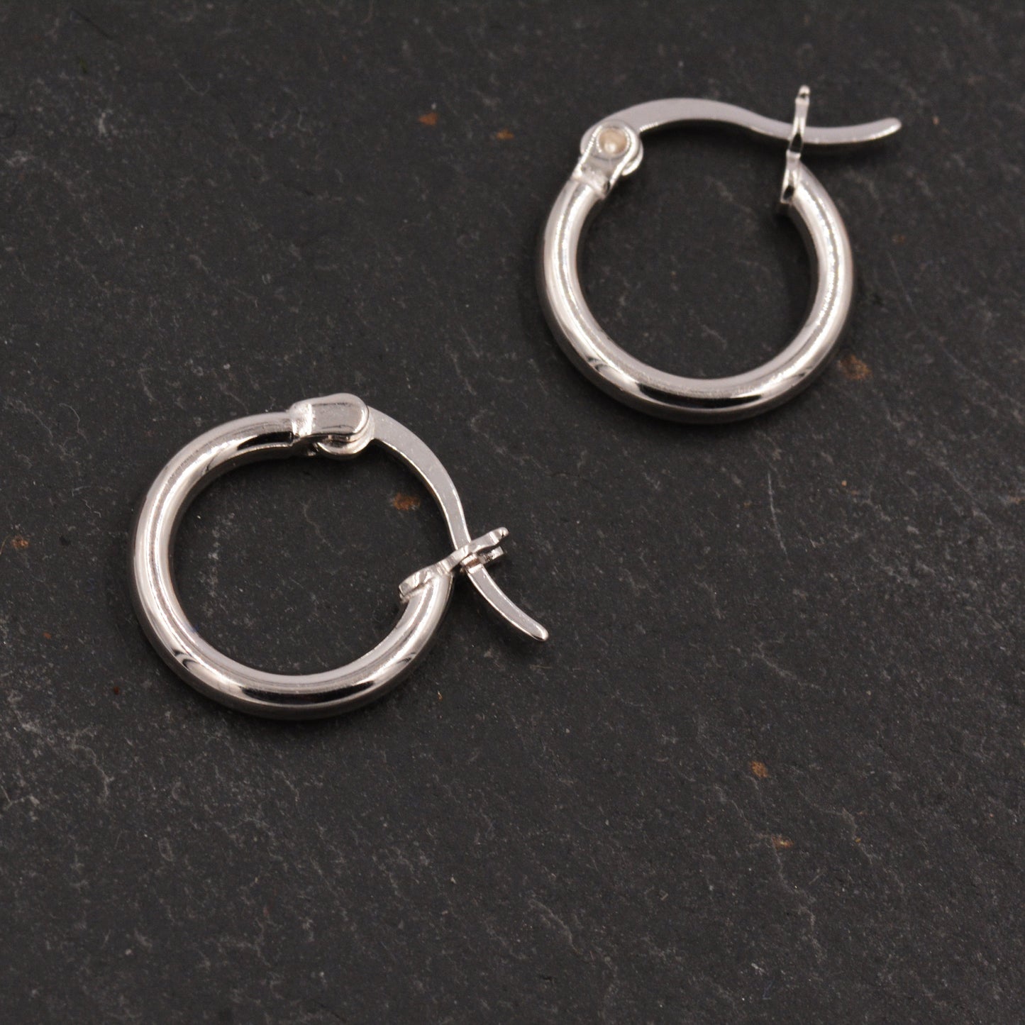 Pair of Plain Huggie Hoop Earrings in Sterling Silver with Detachable Baroque Pearl Charms, Two Sizes Available, Simple Hoop Earrings