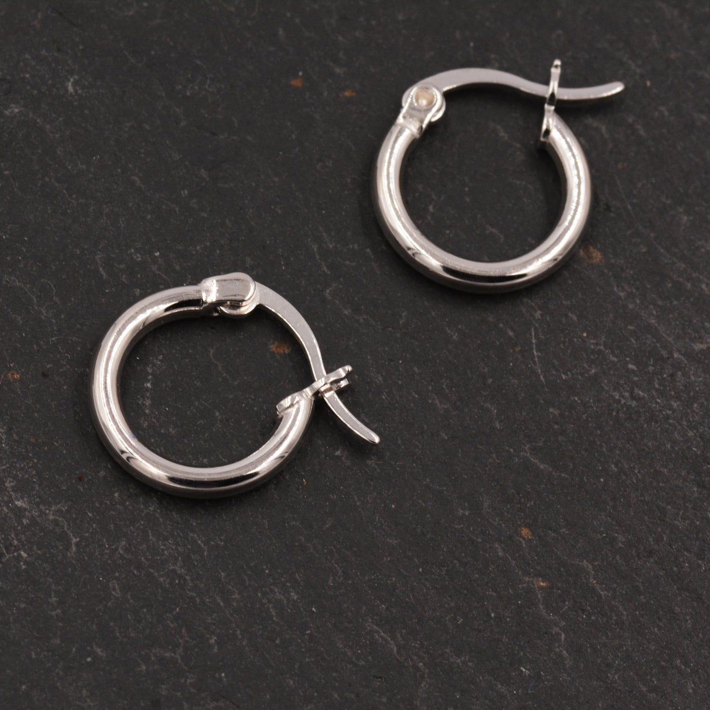 Pair of Plain Huggie Hoop Earrings in Sterling Silver with Detachable Baroque Pearl Charms,  Two Sizes Available, Simple Hoop Earrings