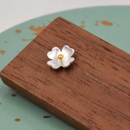 Buttercup Flower Stud Earrings in Sterling Silver, Blossom Earrings, Sand Blasted Finish, Nature Inspired Earrings