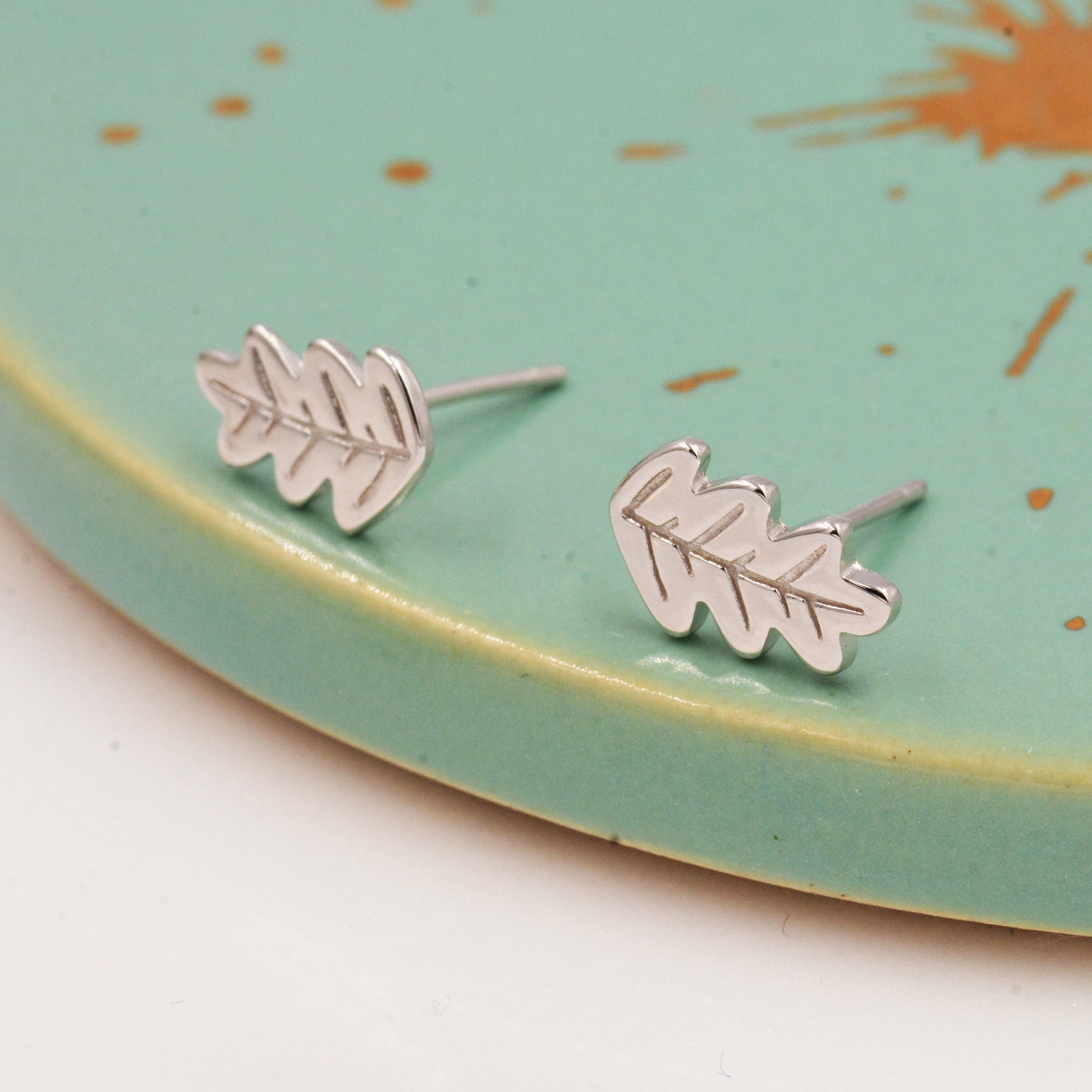 Oak Leaf Stud Earrings in Sterling Silver, Petite Acorn Leaf Earrings, Small Leaf Stud, Nature Inspired
