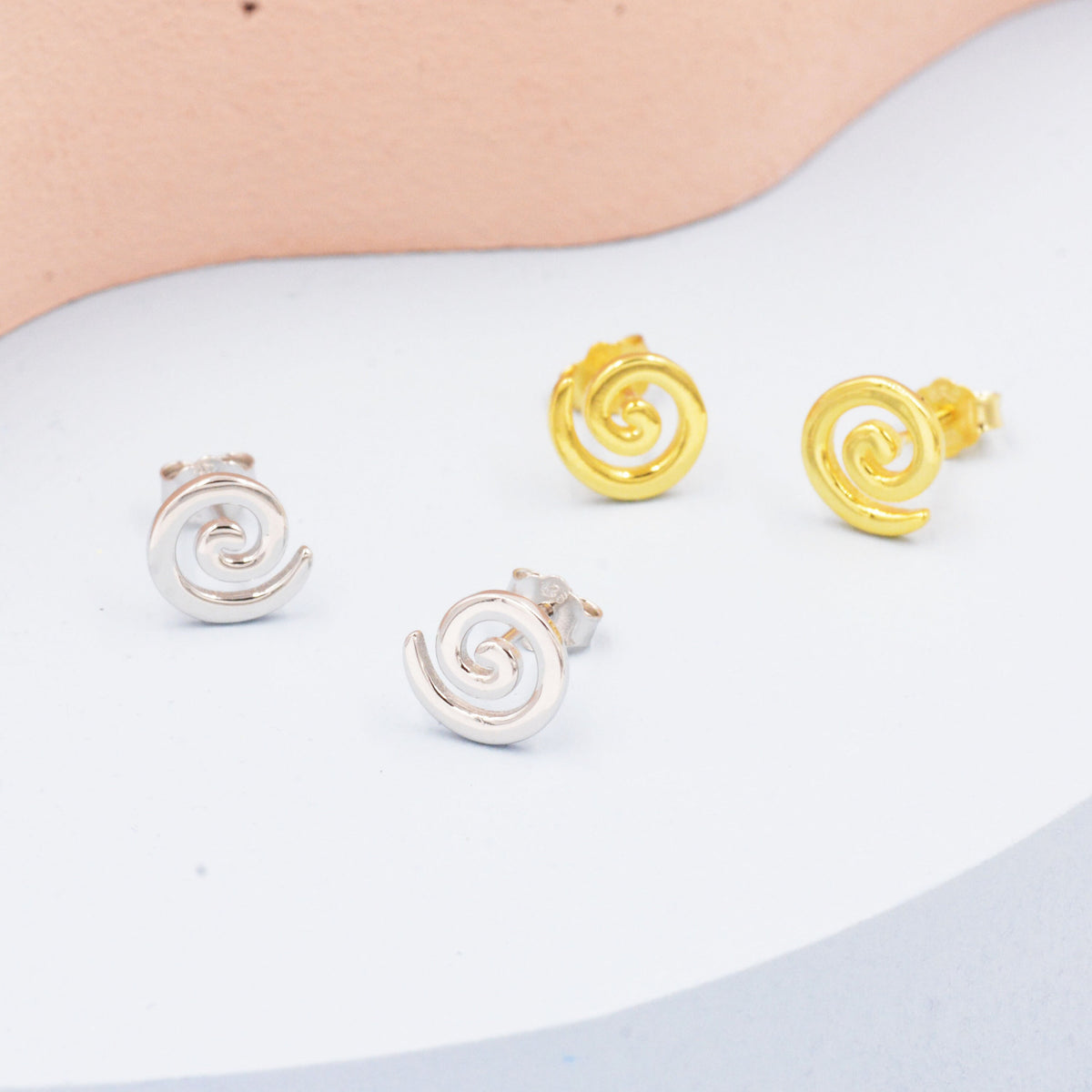 Koru Circle Spiral Stud Earrings in Sterling Silver - Infinity Swirl Earrings - New Zealand Māori Art Stud Earrings - Kiwi Circle