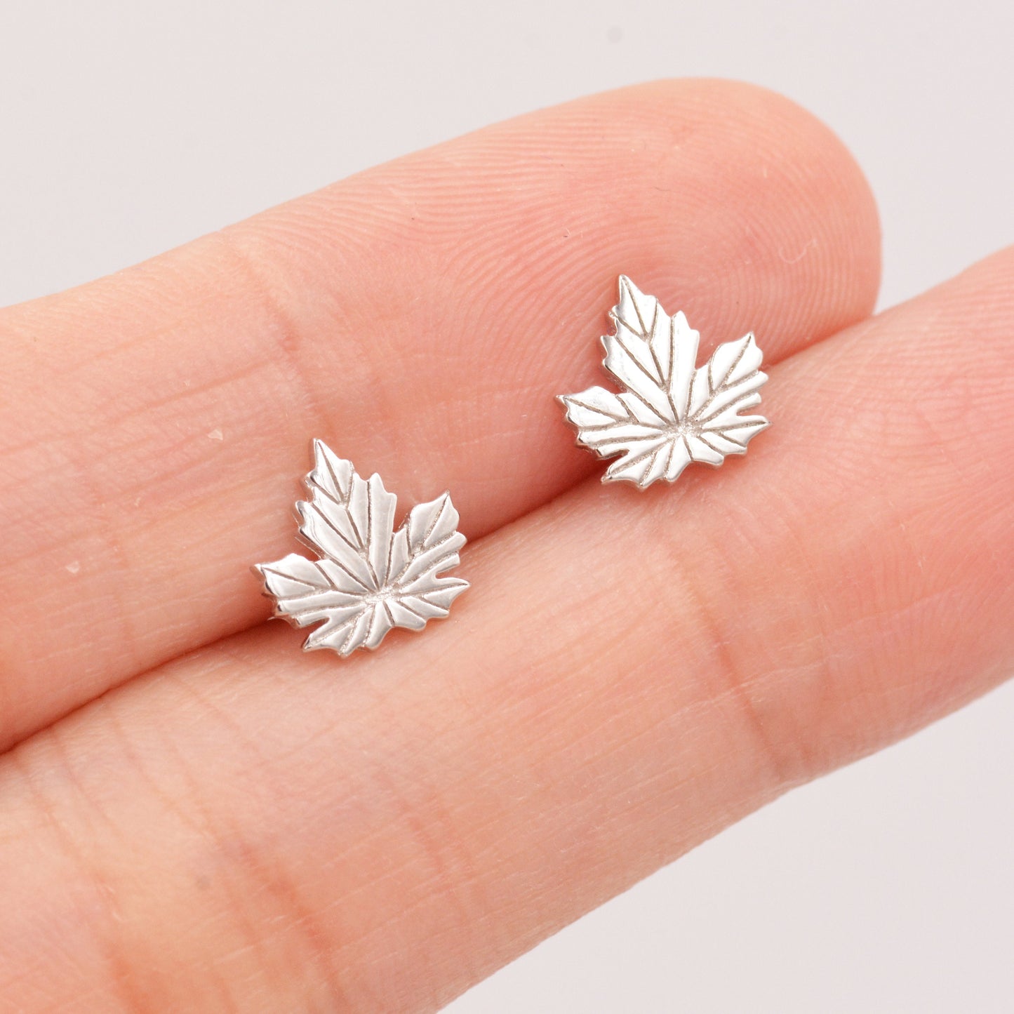 Maple Leaf Stud Earrings in Sterling Silver - Detailed Leaf Earrings - Nature Inspired Flower Earrings -Leaf Earrings, Fun, Whimsical