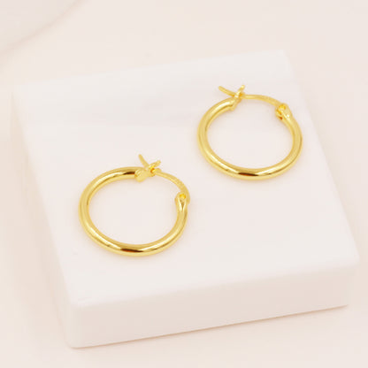 Pair of Minimalist Huggie Hoop Earrings in Sterling Silver, Plain Hoop Earrings , Two Sizes Available, Simple Hoop Earrings