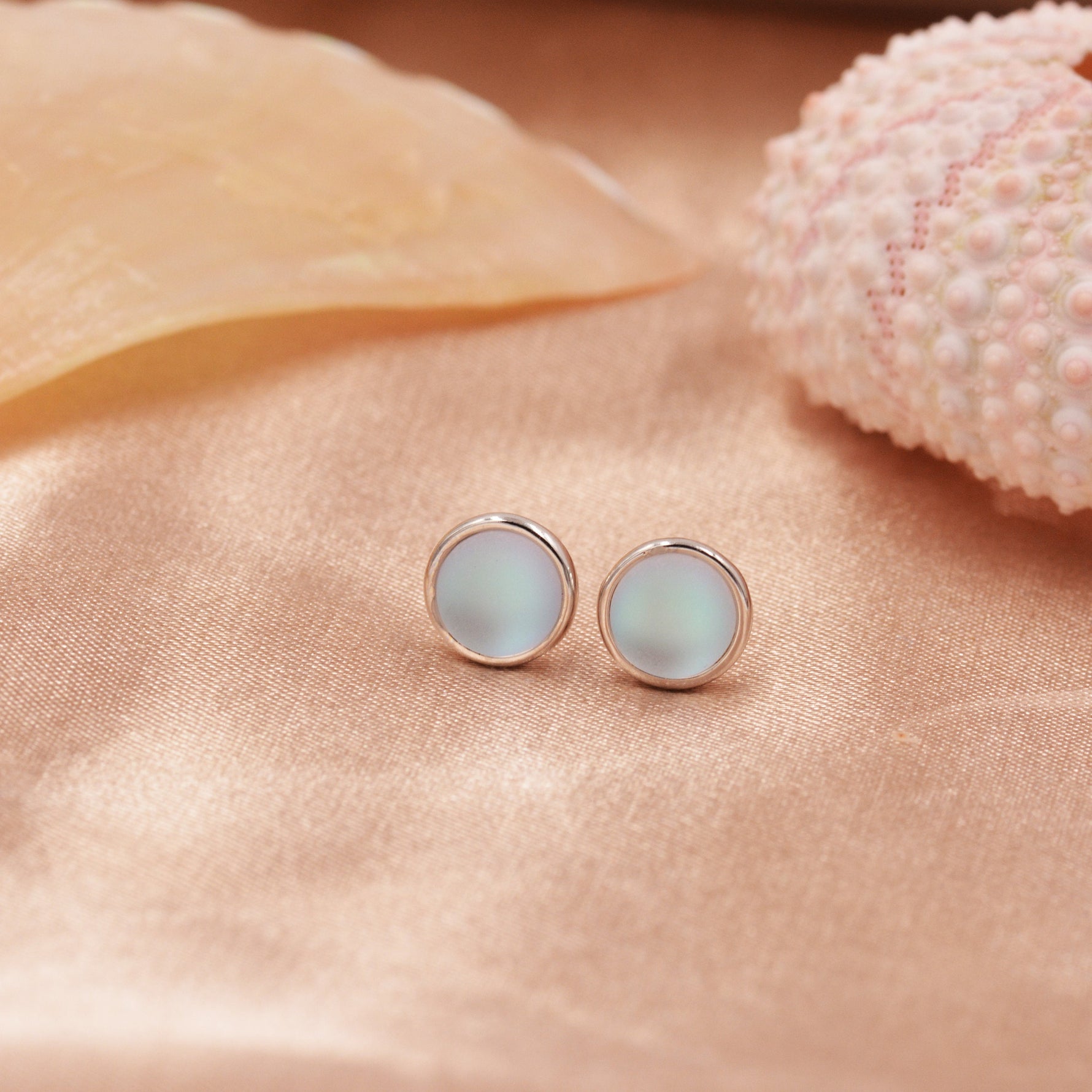 Blue Flash Lab Moonstone Crystal Stud Earrings in Sterling Silver, 4mm 5mm 6mm Simulated Moonstones, Minimalist Stud