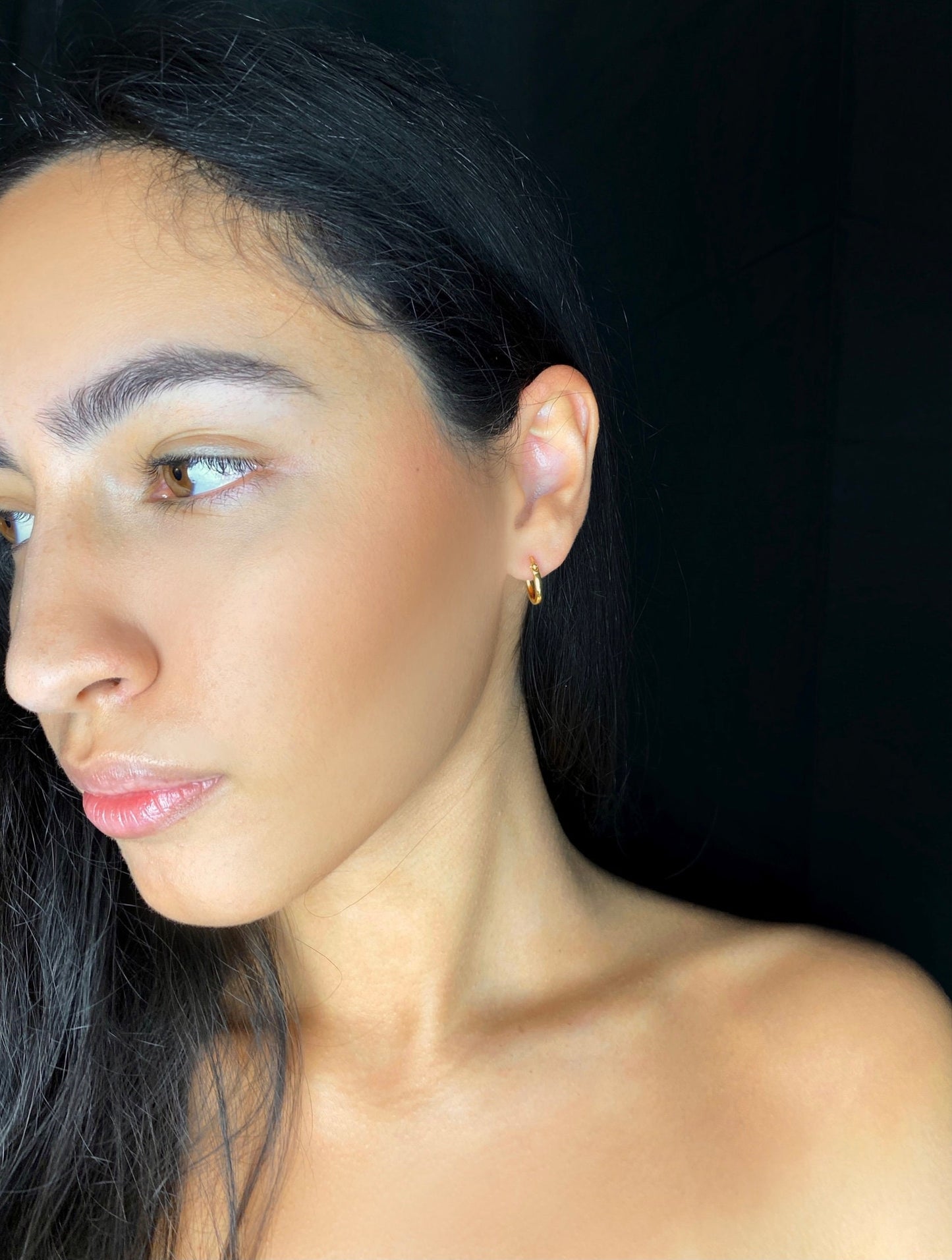 Pair of Minimalist Huggie Hoop Earrings in Sterling Silver, Plain Hoop Earrings , Two Sizes Available, Simple Hoop Earrings