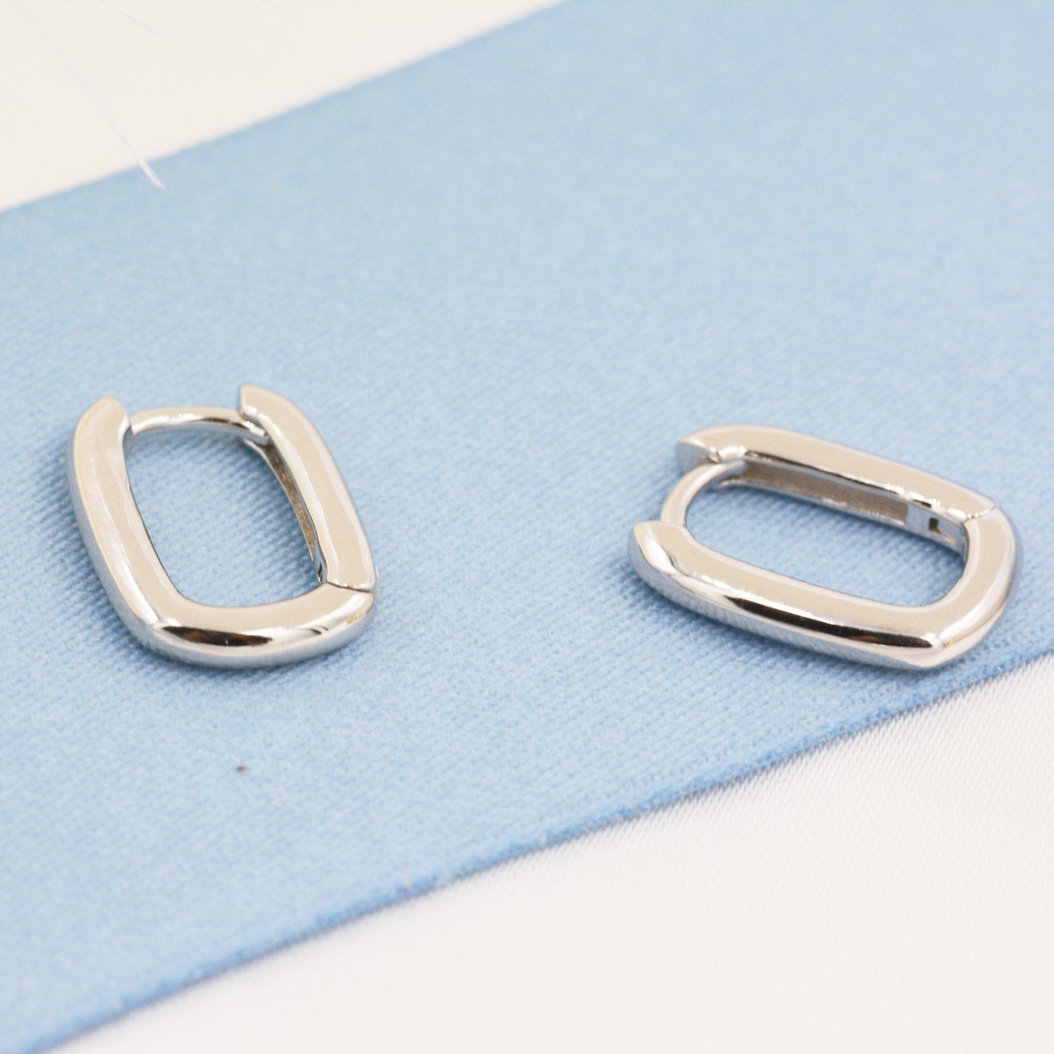 Pair of Small Rectangular Hoop Earrings in Sterling Silver, Oval Hoop Earrings, Chunky Hoop Earrings, Silver or Gold, Square Hoop Earrings