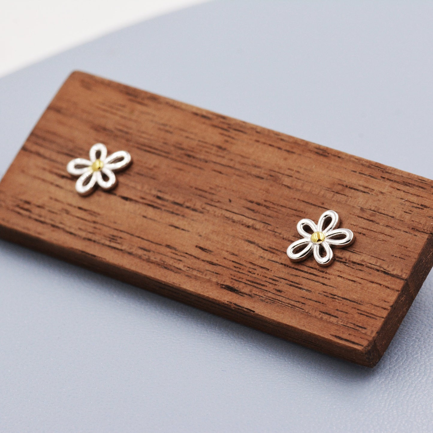 Dainty Forget-me-not Flower Stud Earrings in Sterling Silver - Floral Blossom Flower Stud Earrings -  Nature Inspired