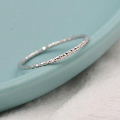 Extra Fine Hammered Ring in Sterling Silver, Extra Skinny Stacking Rings, US 5 6 7 Sized Delicate Rings