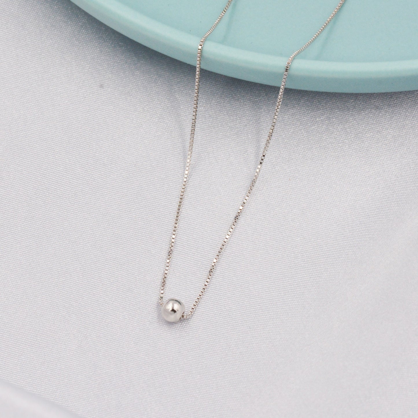 Single Bead Collar Necklace in Sterling Silver,  Minimalist Ball Choker Necklace, Simple Choker Necklace