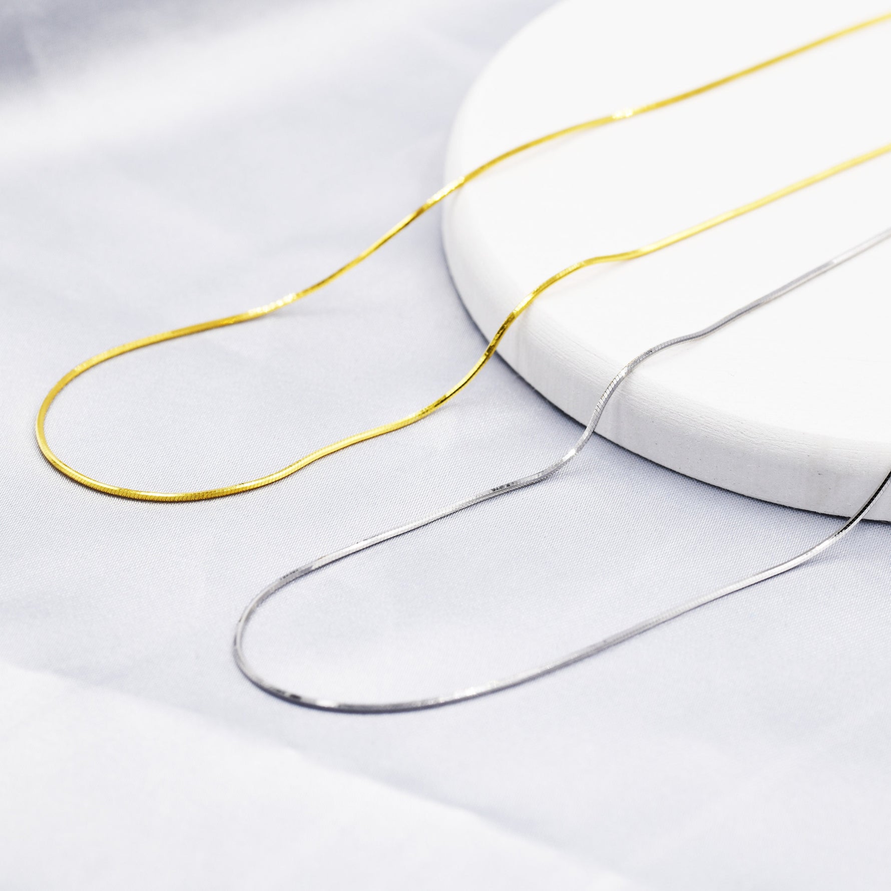 Plain Choker Chain in Sterling Silver, Silver or Gold, Plain Snake Chain Necklace, Skinny and Delicate Collar Necklace