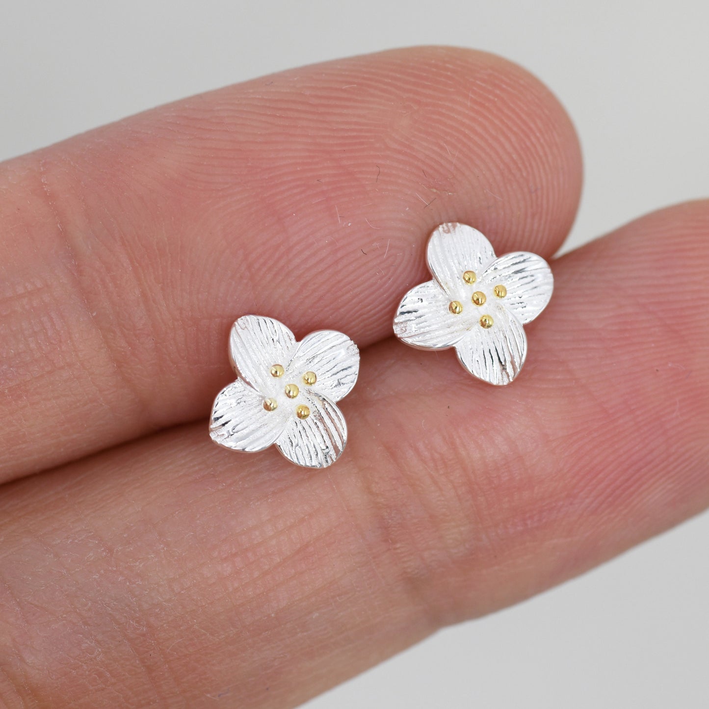 Dainty Flower Stud Earrings in Sterling Silver, Two Tone Silver Dogwood Flower Earrings, Nature Inspired Earrings, Plant Earrings