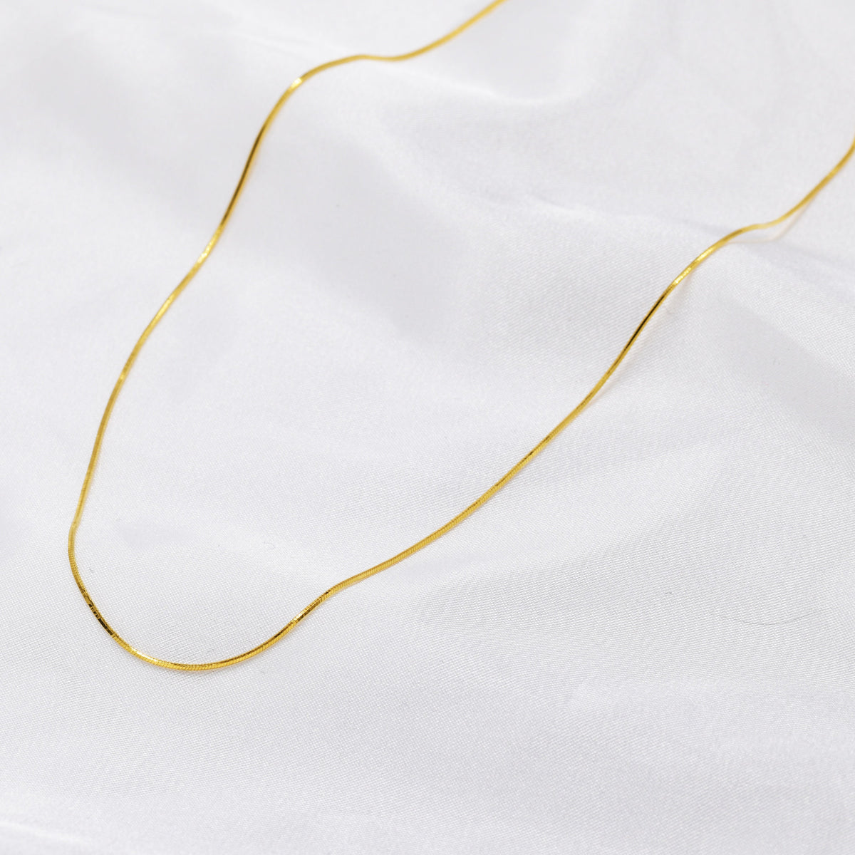 Plain Choker Chain in Sterling Silver, Silver or Gold, Plain Snake Chain Necklace, Skinny and Delicate Collar Necklace