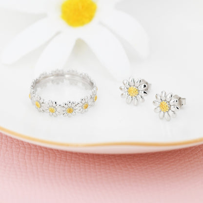 Sweet Daisy Stud Earrings in Sterling Silver, Silver and 18ct Gold, Flower Stud Earrings, Nature Inspired Floral and Plant Earrings