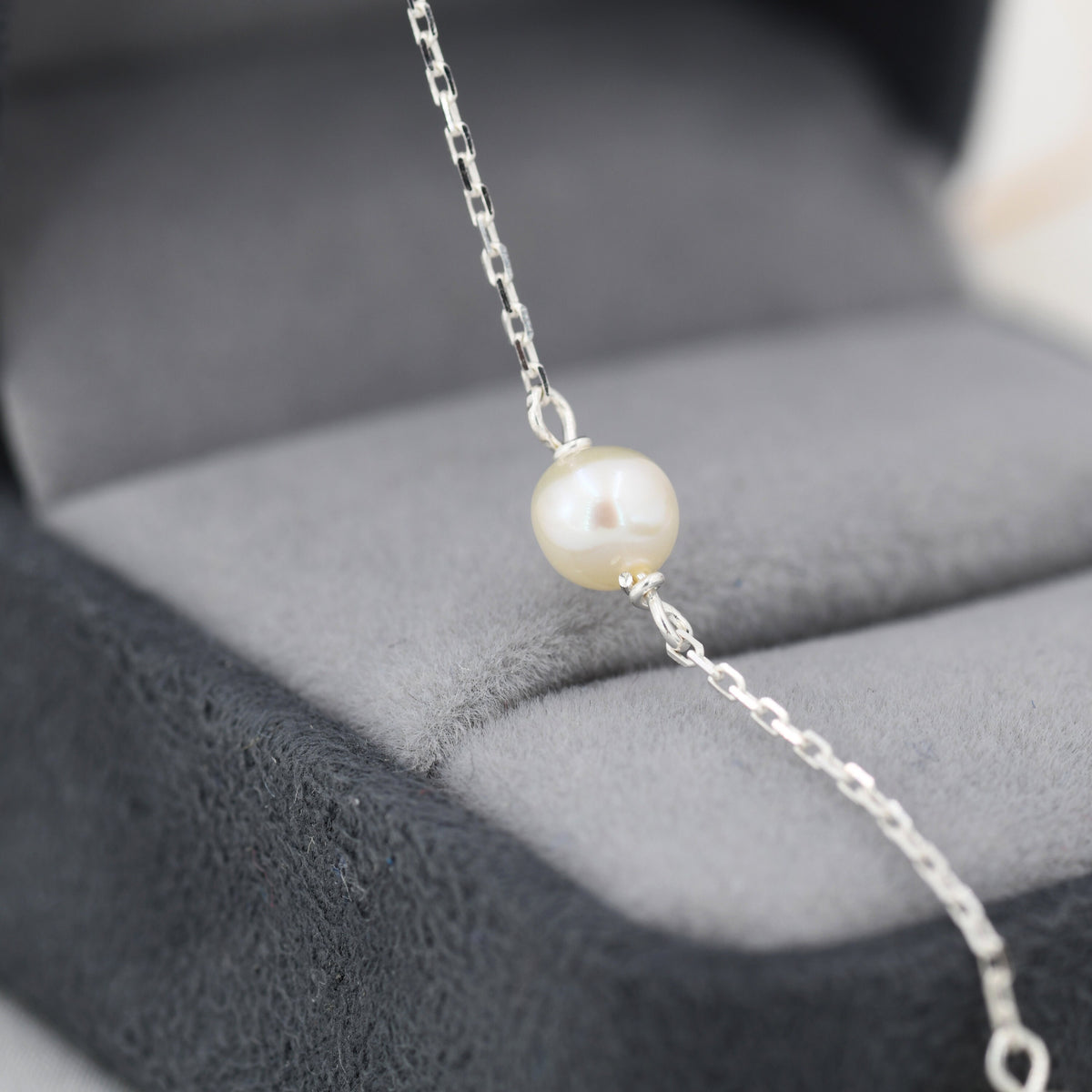 Freshwater Pearl Station Choker Necklace