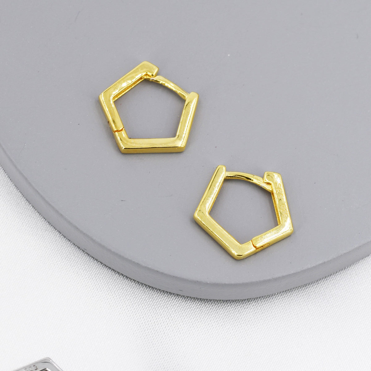 Sterling Silver Pentagon Huggie Hoop Earrings, Silver or Black, Silver or Gold, Geometric Design, Classic and Elegant Jewellery