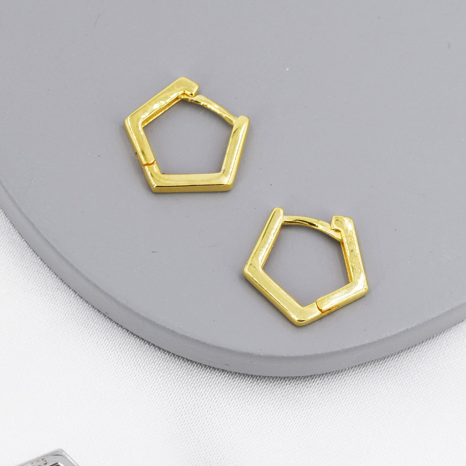 Sterling Silver Pentagon Huggie Hoop Earrings, Silver or Black, Silver or Gold, Geometric Design, Classic and Elegant Jewellery