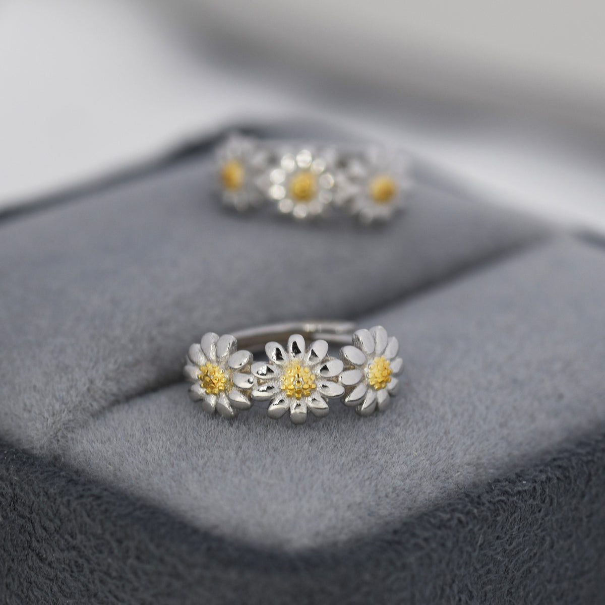Daisy Flower Chain Huggie Hoop in Sterling Silver, Partial Gold, Flower hoop Earrings, Floral Earrings, 10mm Inner Diameter