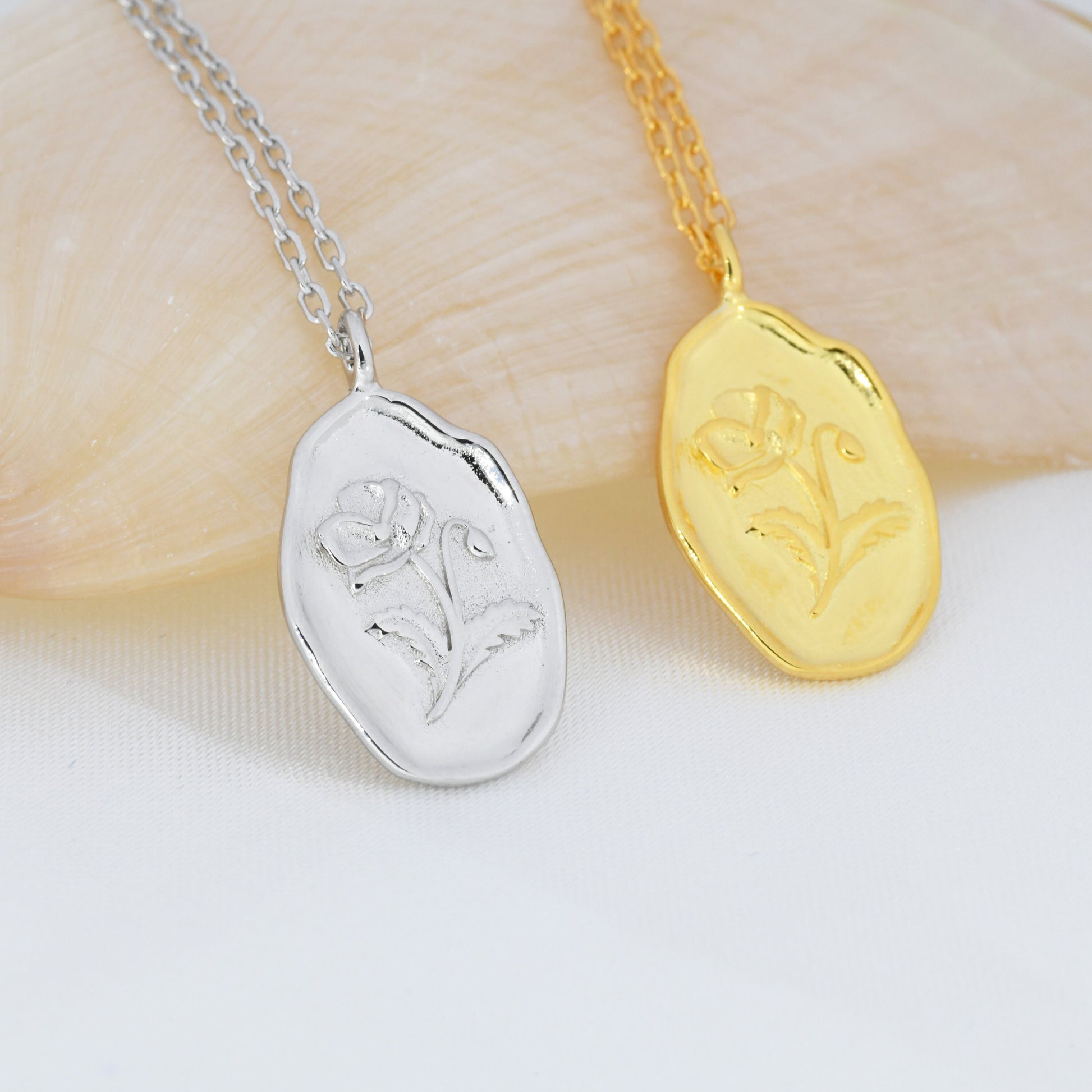 Poppy Flower Oval Pendant Necklace in Sterling Silver, Silver or Gold, August Birth Flower, Nature Inspired Flower Disk Necklace