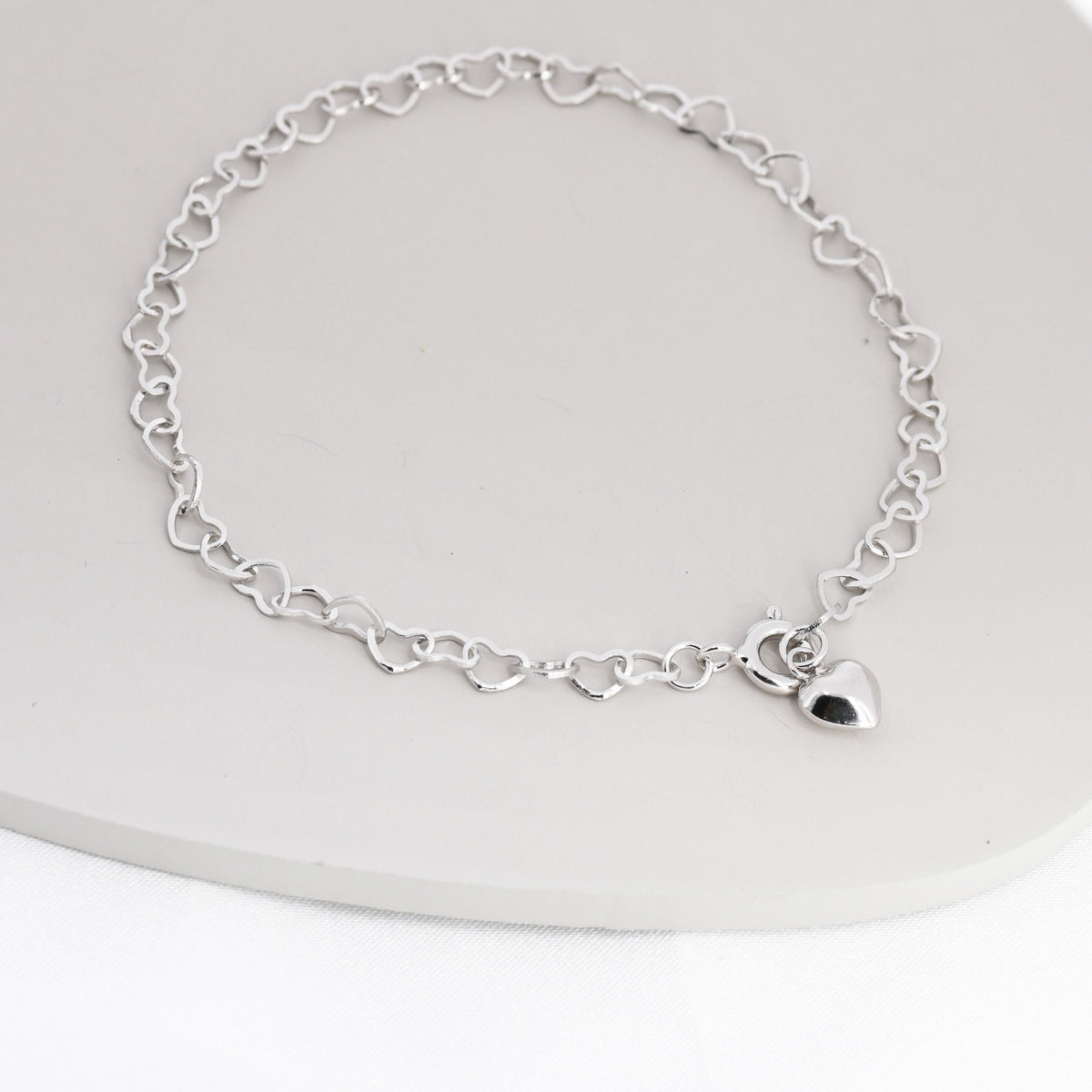 Heart Link Bracelet in Sterling Silver, Delicate Heart Infinity Bracelet, Silver or Gold, Heart Chain, Heart Charm Bracelet