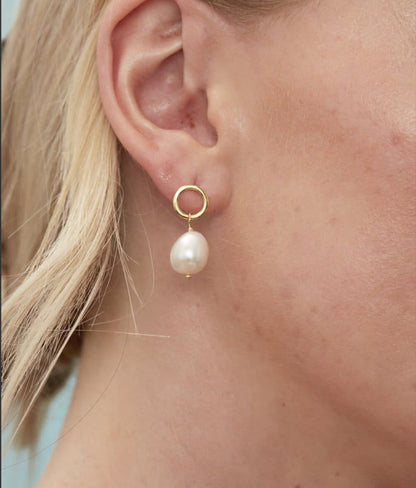 Circle with Dangling Baroque Pearl Drop Stud Earrings in Sterling Silver, Keshi Pearl Earrings, Gold or Silver, Genuine Pearls