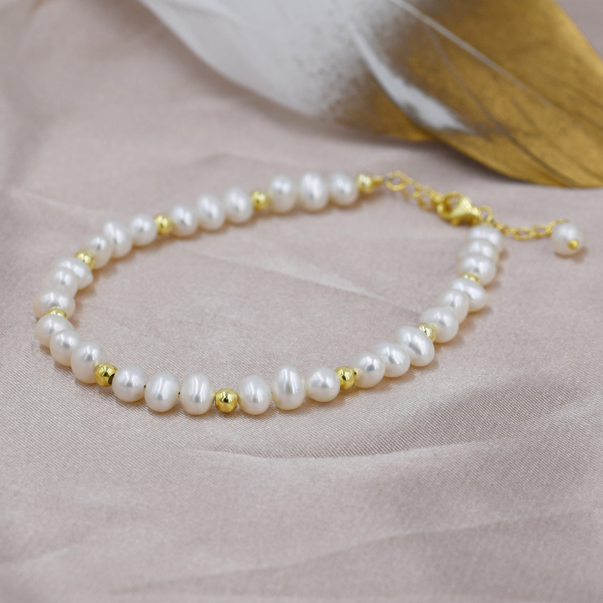 Freshwater Pearl and Silver Bead Bracelet