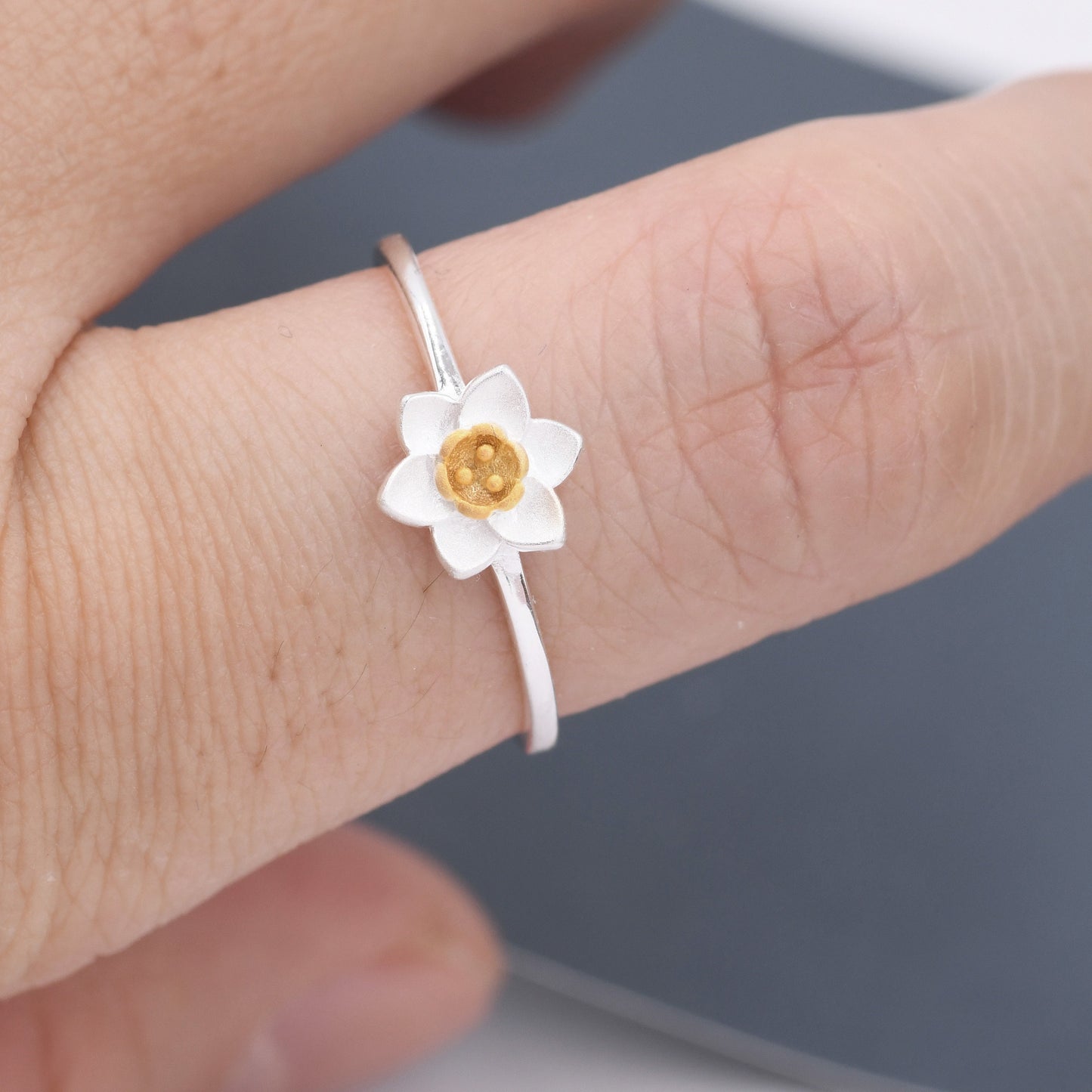 Sterling Silver Daffodil Flower Ring, Pretty and Cute Blossom Flower Ring , with Partial 18ct Gold Plating, US 5 -8