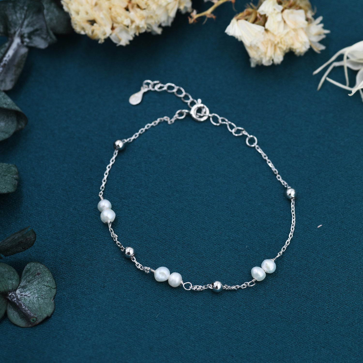 Delicate Pearl Cluster & Silver Station Bracelet